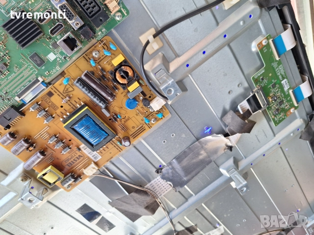MAIN BOARD ,17MB97, за 43-инчов телевизор HITACHI 43HBT42A, с дисплей VES430UNDL-2D-N12, снимка 4 - Части и Платки - 51689638