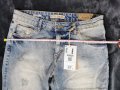 Нови дънки Bershka с етикет, снимка 8