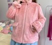 Макси луксозно модерно пухено горнище с джобове, цип и тънка подплата в нежно розово, снимка 3
