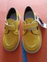 Жълти обувки за пролетта 