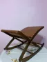 Винтидж кожено сгъваемо столче за крака в перфектно състояние., снимка 2