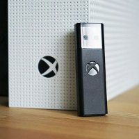 Адаптер за Wireless Xbox One Controller джойстик за Xbox One и Xbox Series S/X, снимка 4 - Xbox конзоли - 43480776