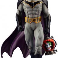Статуетка Kotobukiya DC Comics: Batman - Last Knight on Earth (ARTFX), 30 cm, снимка 1 - Колекции - 38895751