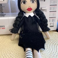 Wednesday Addams кукла, Уензди  Адамс , Уенздей , снимка 7 - Плюшени играчки - 41407845