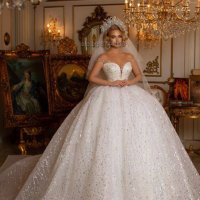 Луксозна сватбена рокля, снимка 1 - Рокли - 40550099
