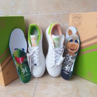 Adidas Stan Smith Miss Piggy & Kermit - мъжки кецове НОВИ С КУТИЯ РАЗМЕРИ - 43 1/3 /44/42/42 2/3, снимка 1 - Маратонки - 43989921