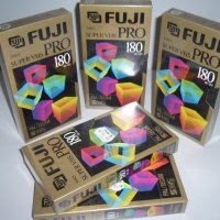 Видеокасета SVHS FUJI 180мин. - НОВА, снимка 3 - Стойки, 3D очила, аксесоари - 40462479