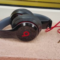 Слушалки Beats by Dr. Dre Solo 2, снимка 2 - Слушалки и портативни колонки - 27325519