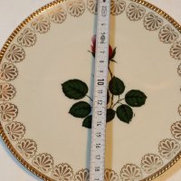 Немска порцеланова чиния роза със златен кант , снимка 4 - Декорация за дома - 37969059