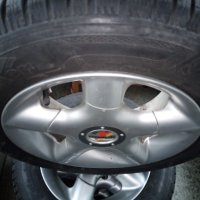 Зимни гуми с джанти, снимка 2 - Гуми и джанти - 42881427