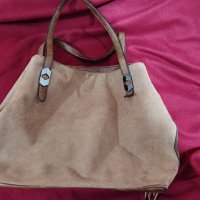 Дамска кожена чанта от естествен набук, снимка 3 - Чанти - 43300045
