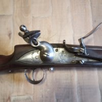 Стара кремъчна пушка , снимка 4 - Антикварни и старинни предмети - 43389811