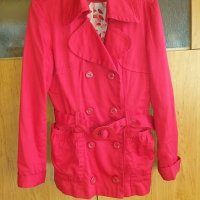 Червено късо дамско  палто , снимка 1 - Палта, манта - 27074567