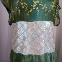 Дамска копринена блуза , снимка 1 - Корсети, бюстиета, топове - 43321733