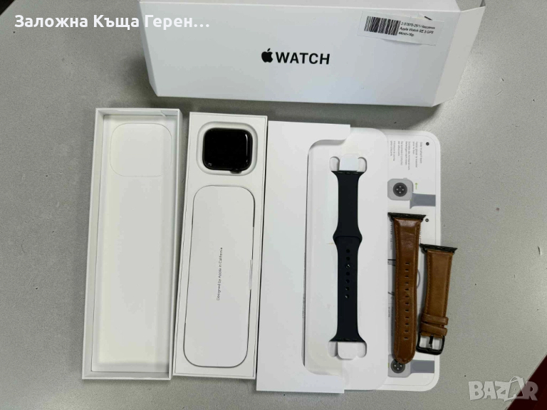 Часовник Apple Watch SE GPS 44mm, снимка 1