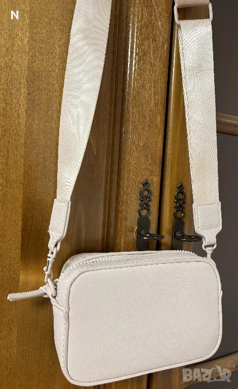 Нова чанта на Stradivarius, снимка 1