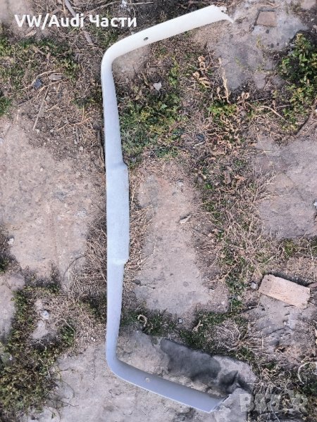 Кора капак багажник за Голф 4 VW Golf 4 1J6867603E 1J6 867 603 E, снимка 1