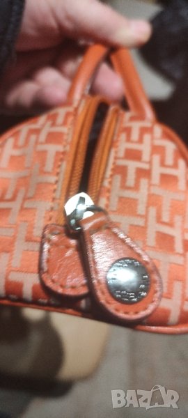 Tomy Hifinger дамска оригинална кожена чанта, снимка 1