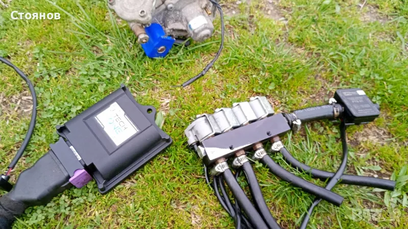 Пълен комплект газов инжекцион TECH ONE подходящ за 4 цилиндъра , снимка 1