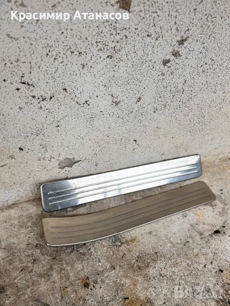 Интериорна лайстни  прагове задна дясна  Мерцедес Ц-класа W204 седан. A2046800235, снимка 1