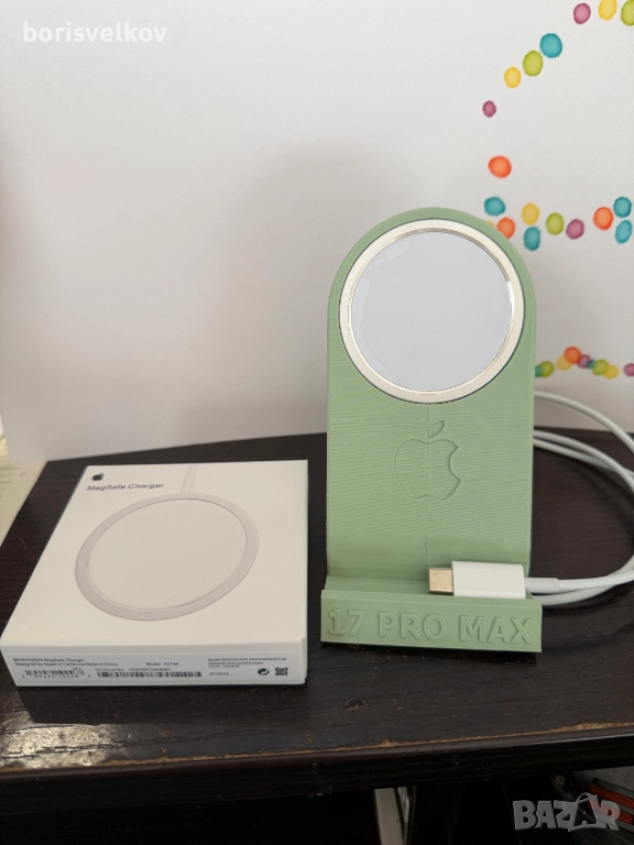 Безжична Зарядна Станция за Apple iPhone, 17 PRO MAX, снимка 1