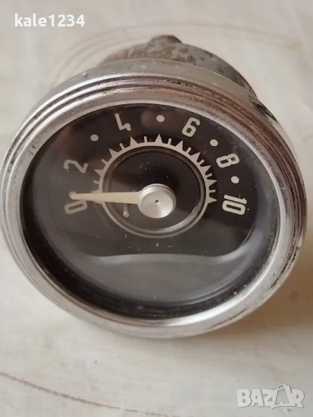 Манометър Шкода. Уред. Ретро автомобил. Урал, снимка 1