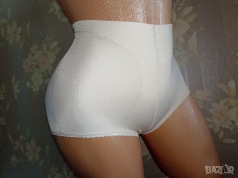 Triumph XS,S- Стягащи бикини с висока талия , снимка 1