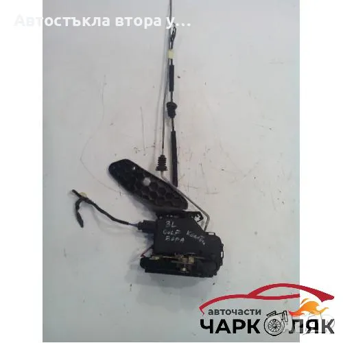 Задна лява брава за Фолксваген Голф 4 (комби), снимка 1