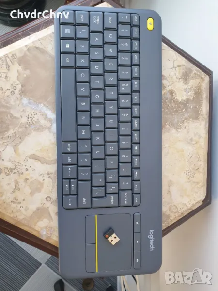 Безжична клавиатура Logitech K400+, снимка 1