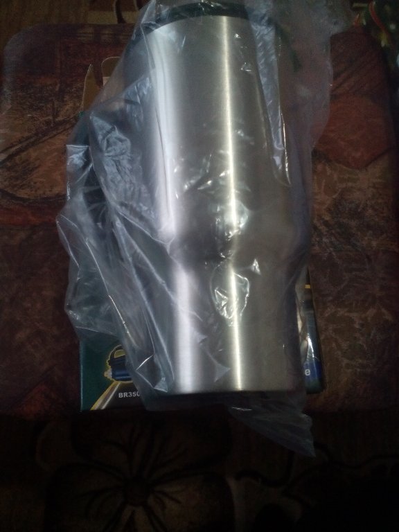 Термо чаша с нагревател 12 волта с адаптер за кола автомобил + подарък в  Аксесоари и консумативи в гр. Пещера - ID27153731 — Bazar.bg