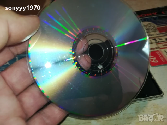 MADONNA CD 0508251022, снимка 18 - CD дискове - 51257425