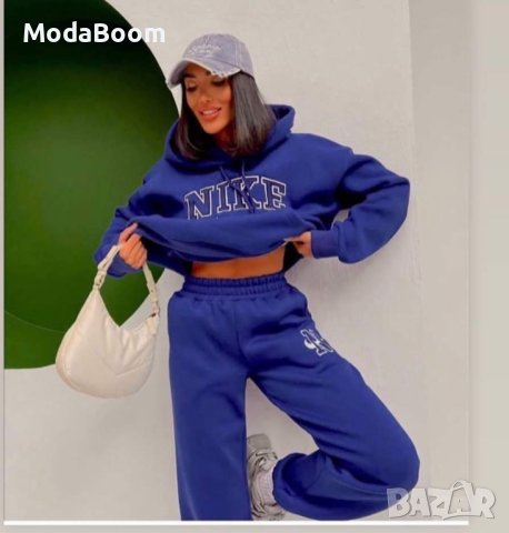 Дамски комплекти Nike , снимка 3 - Комплекти - 43024581