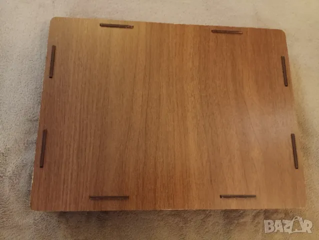 Лазарно гравирана, дървена кутия. , снимка 4 - Антикварни и старинни предмети - 48111894