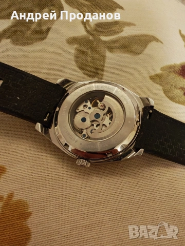 Продавам часовник, снимка 2 - Мъжки - 53060226