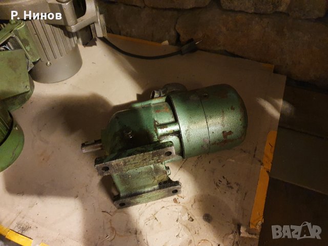 Монофазен ел.двигател/електромотор/електродвигател 6.5 rpm оборота, снимка 3 - Електродвигатели - 34908129