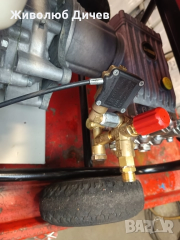 Професионална бензинова водоструйка , снимка 7 - Други машини и части - 51912949