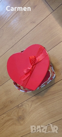 Сърце - Голяма подаръчна кутия с панделка, снимка 2 - Други - 52430389