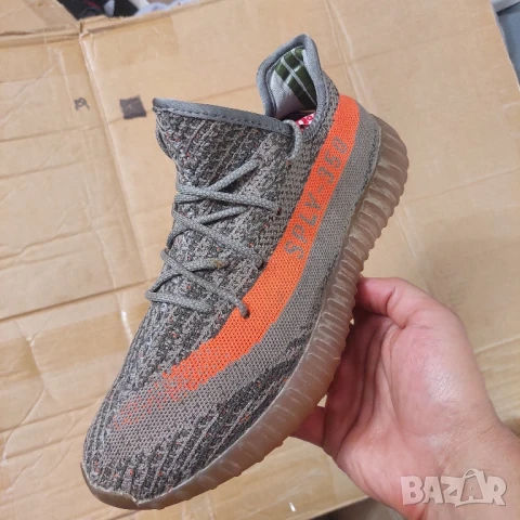 adidas YEEZY BOOST 350 V2 "Beluga Reflective" номер 43 ,5-44 оригинални маратонки , снимка 5 - Маратонки - 49912063