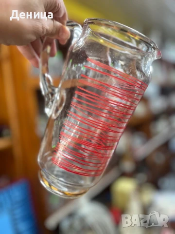 Ретро комплект за студени напитки Кана+ 6 чаши в кашонче Височина на чашите-12 см и вместимост на ок, снимка 2 - Сервизи - 51058462