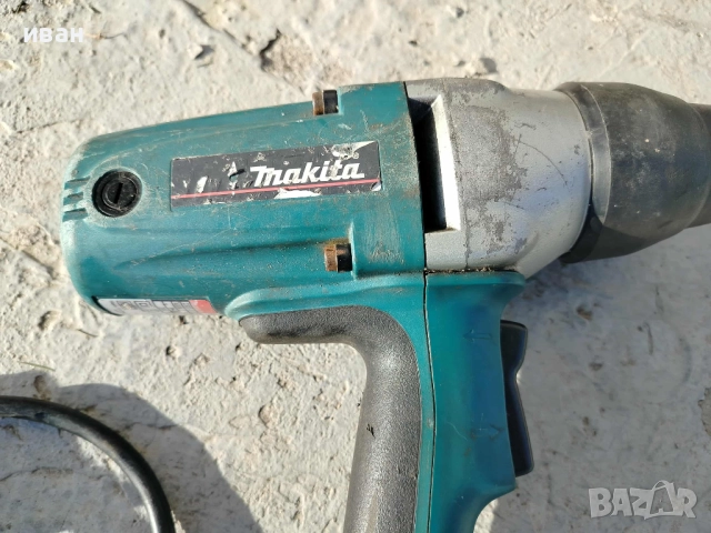 Гайковерт ударен MAKITA TW0350, снимка 4 - Винтоверти - 52509050