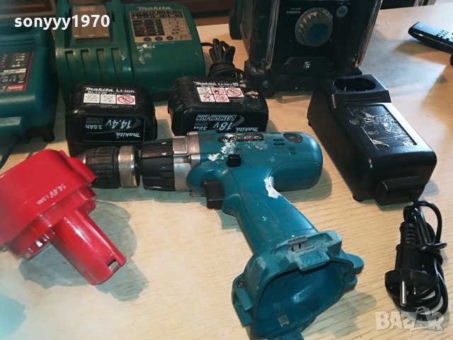 makita radio & charger & battery 0205211201, снимка 11 - Винтоверти - 32740456