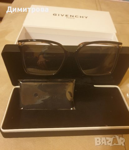 Маркови рамки за очила на Givenchy , снимка 1