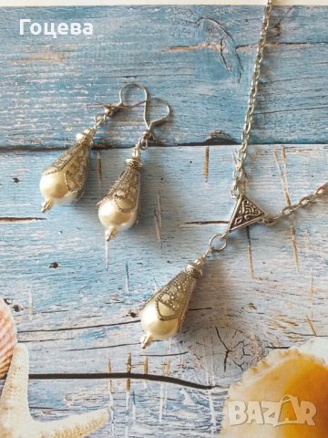 Прелестен комплект бижута с бели перли капка и филигрирани орнаменти в цвят Сребро , снимка 4 - Бижутерийни комплекти - 32803382