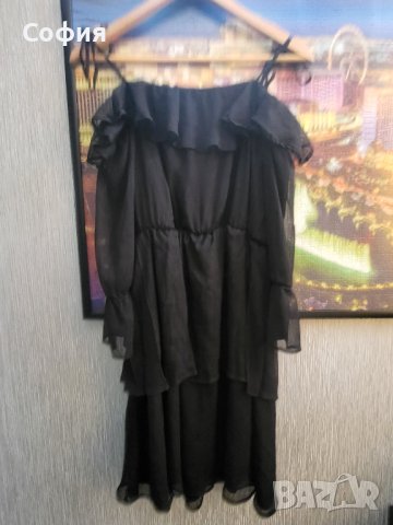 Черна рокля Mohito