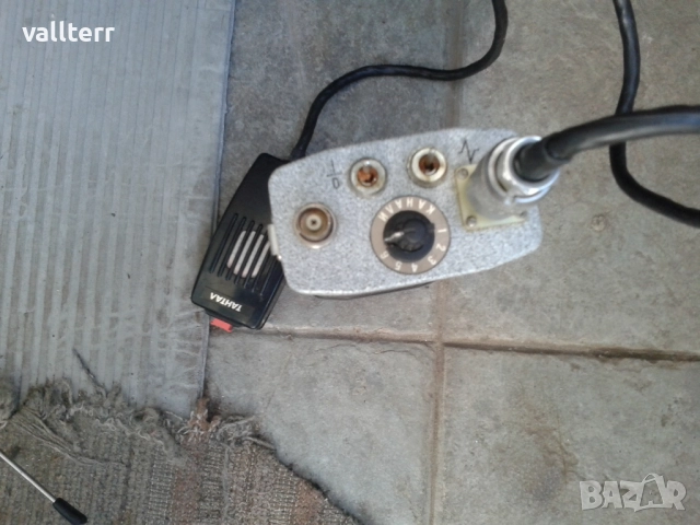 куфар инсрументи,радио станции ретро,фотоапарати лот,антени, снимка 4 - Други стоки за дома - 52790737