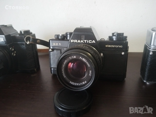 Камери PRAKTICA BC-1, REVUEFLEX SLR, PETRI DREST, ZORKI 4, SOKOL AUTOMAT , снимка 9 - Фотоапарати - 46333827