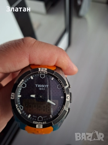 Продавам tissot touch solar