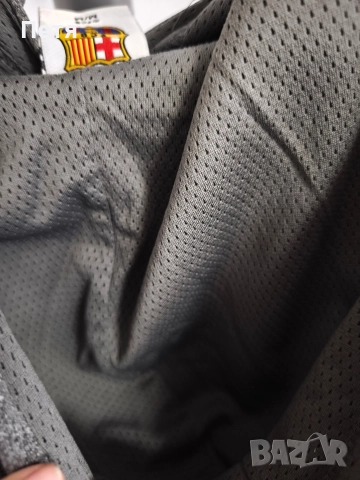 FC Barcelona, c качулка, снимка 7 - Фен артикули - 52682853