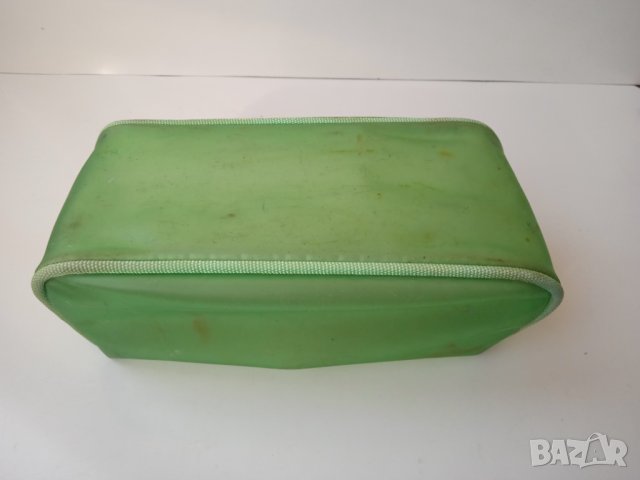 Несесер / Чантичка  на козметичната марка Fa, снимка 3 - Чанти - 43507160