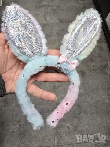 диадеми и ушанки